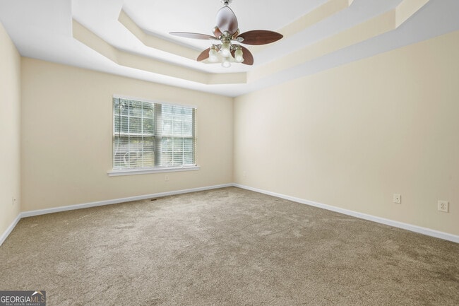 Building Photo - 2705 Waymar Dr SW