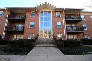 Building Photo - 3336 Spring Ln