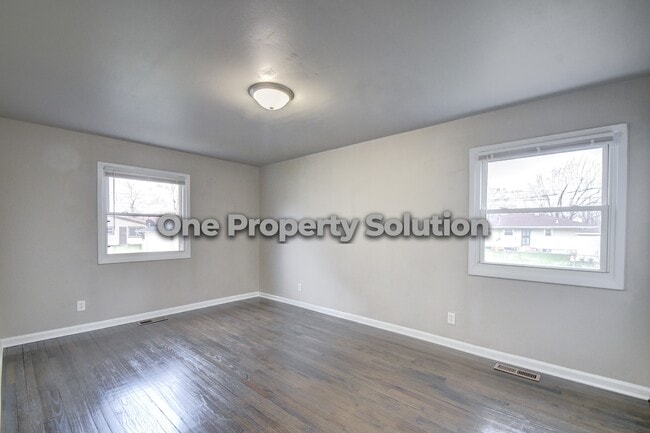 Building Photo - 1330 Cass St