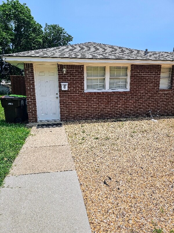 Primary Photo - 1602 M Ave