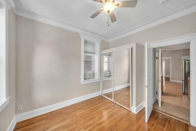 Building Photo - 47 47th St