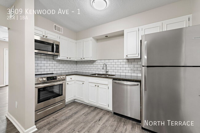 Primary Photo - ? Stylishly Renovated 2-Bedroom in South H...