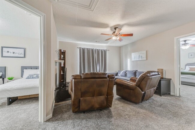 Building Photo - 12638 Skyview Manor Dr