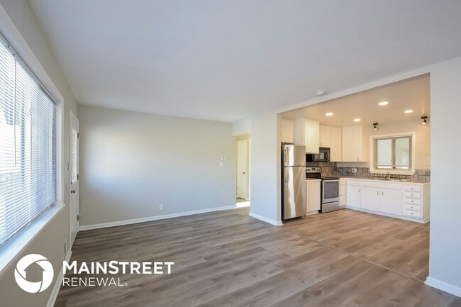 Building Photo - 1344 Elmer Dr