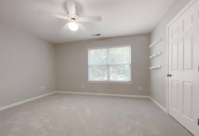 Building Photo - 2709 Willow Pines Pl