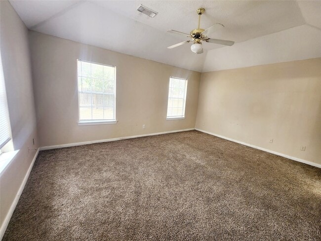 Building Photo - 19722 Ridge Falls Ct