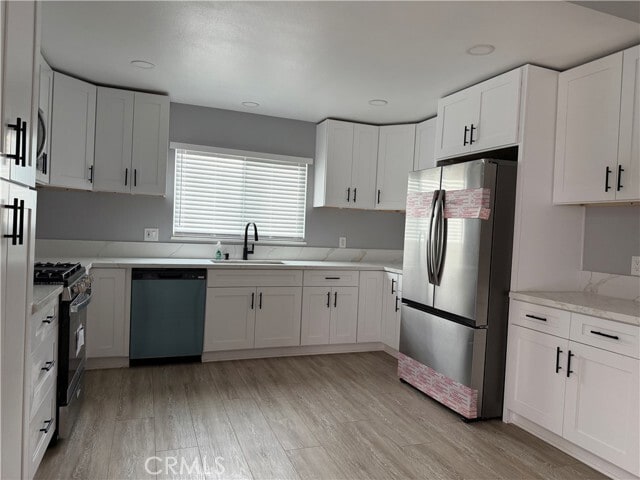 Building Photo - 4658 N Midsite Ave