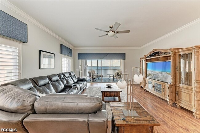 Building Photo - 14813 Laguna Dr