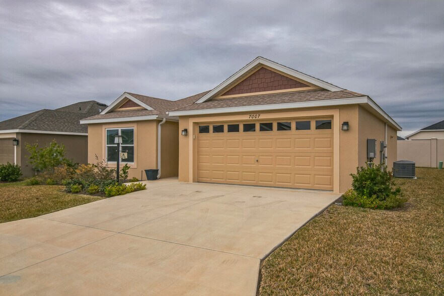Building Photo - 7007 Minchew Cir