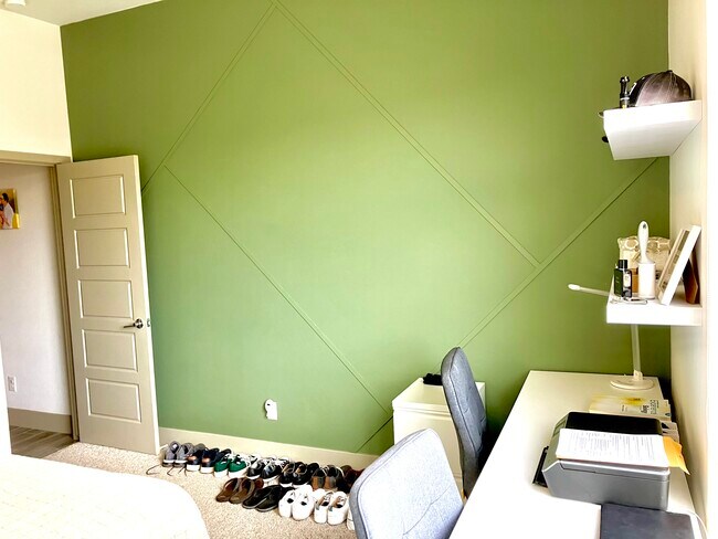 Building Photo - 9207 Manor Forest Ln