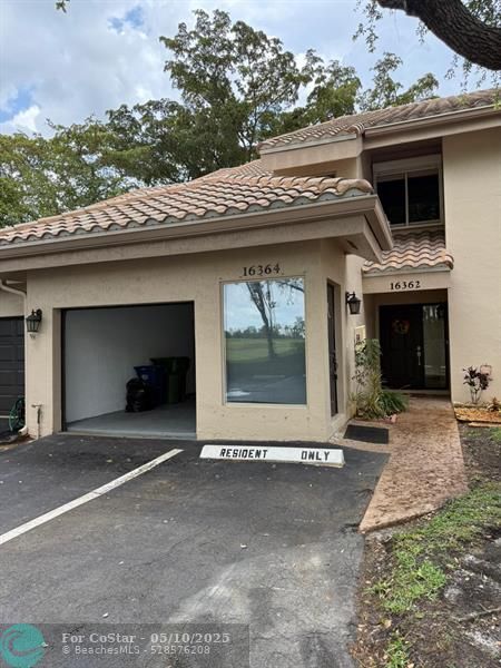 Building Photo - 16364 Malibu Dr