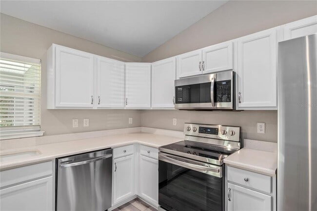 Building Photo - 7052 SW 179th Ct Rd