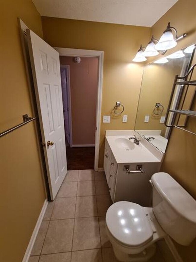 Building Photo - Thorington Trace in East Montgomery