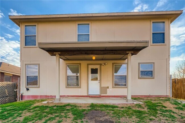 Building Photo - 612 Copper Ct