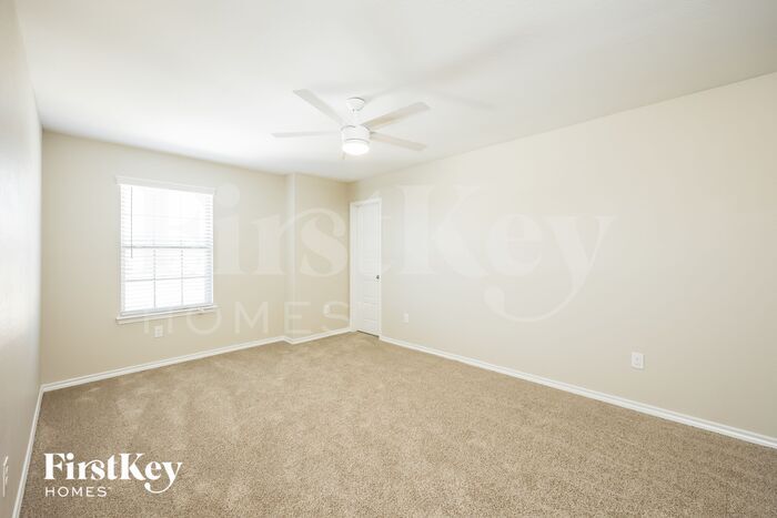 Building Photo - 7426 Coral Bells Ct