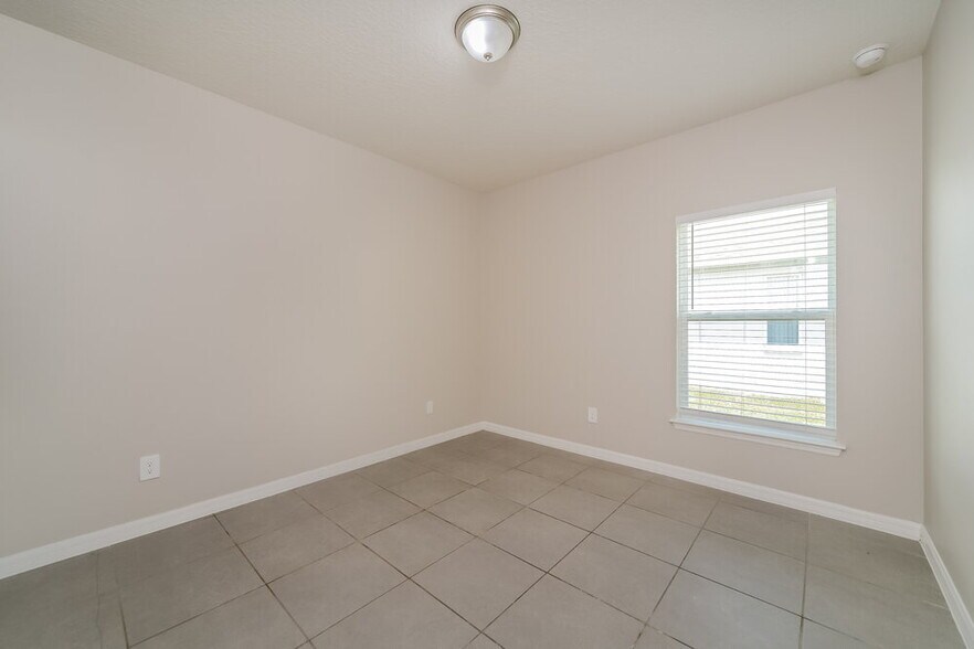 Building Photo - 651 Mercado Ct
