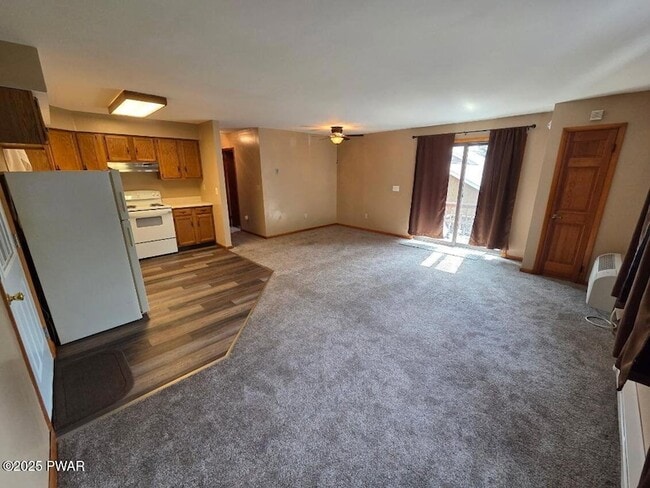 Building Photo - 1183 PA-507
