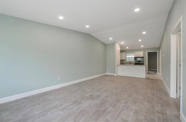 Building Photo - 1184 Woodman Way