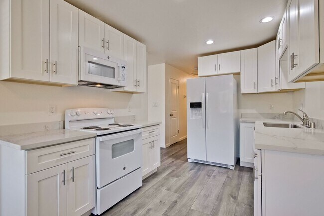 Building Photo - 683 Arbutus Ave