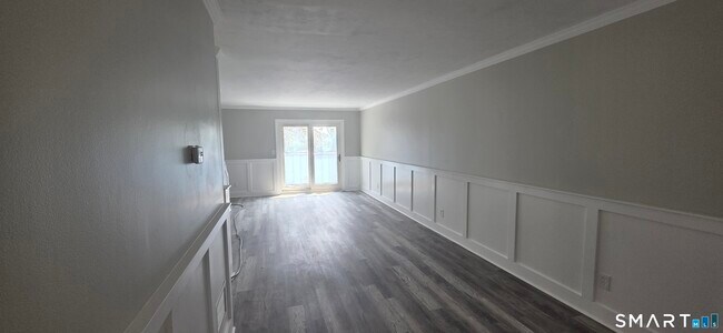 Building Photo - 769 Sylvan Ave