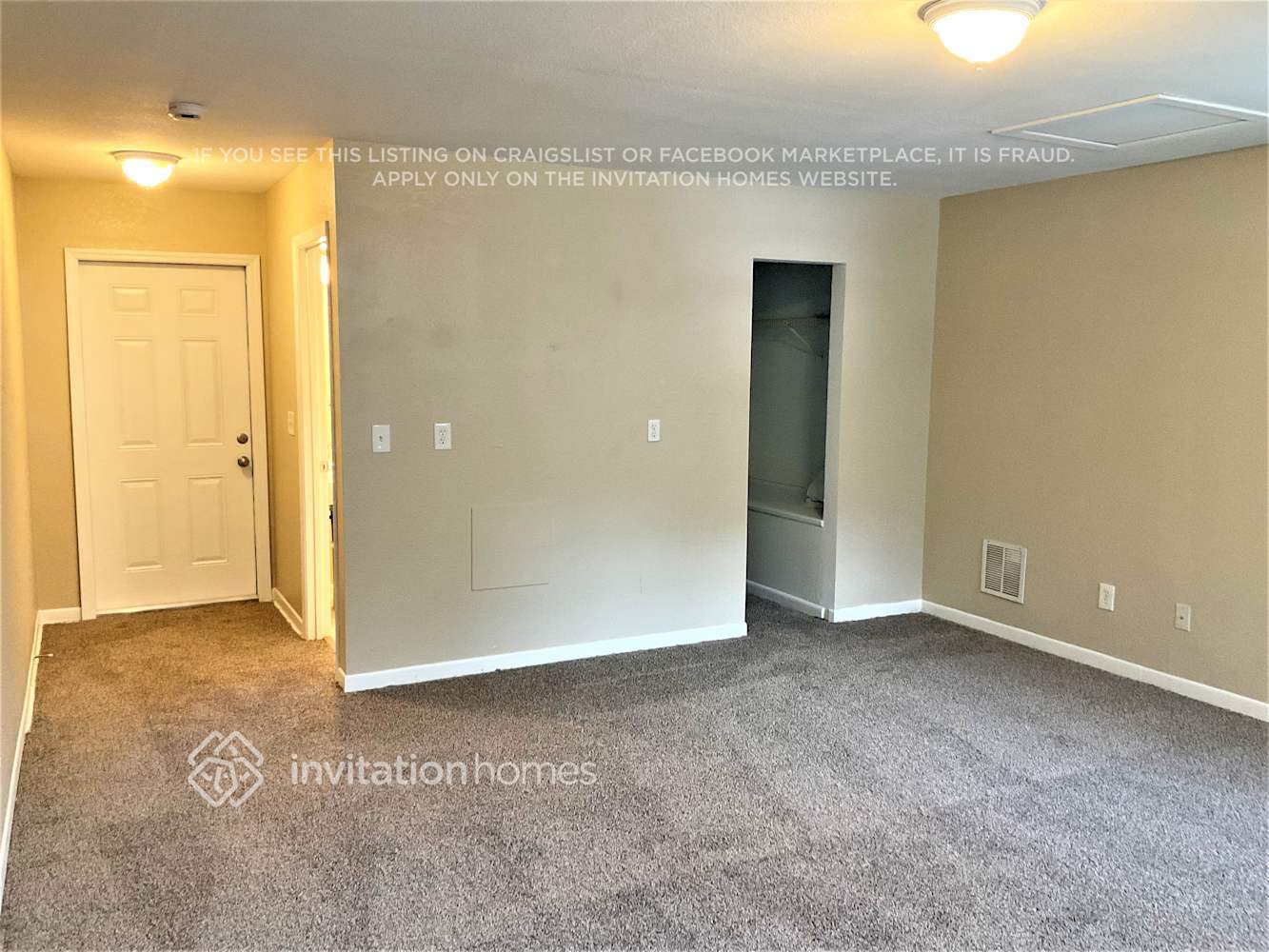 Building Photo - 1725 Pine Tree Dr