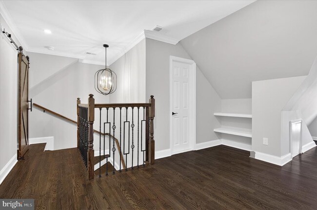 Building Photo - 1607 N Glebe Rd