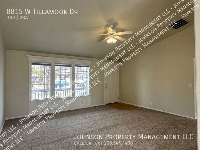 Building Photo - 8815 W Tillamook Dr