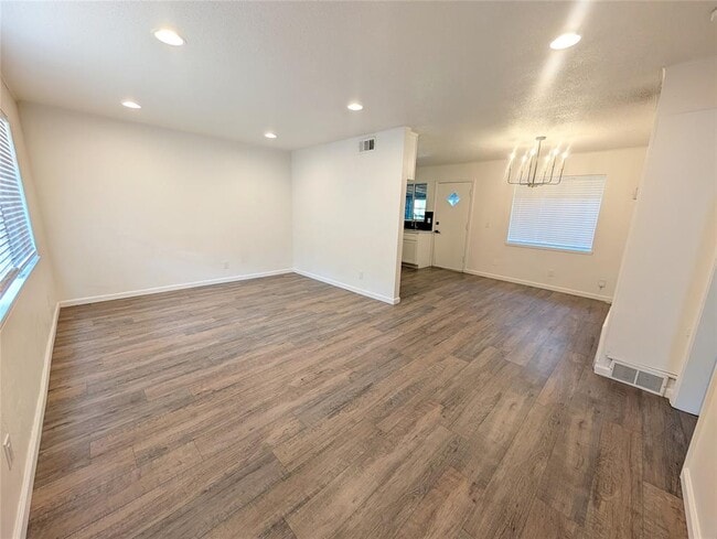 Building Photo - 1619 Carlisle Ct