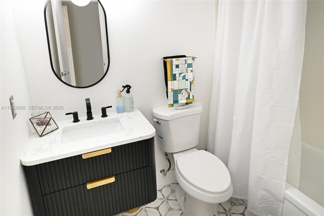 Building Photo - 2860 NE 14th Street Causeway