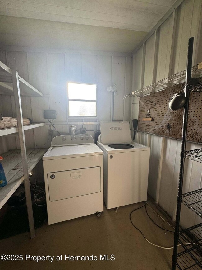 Building Photo - 22 Hamilton Ave