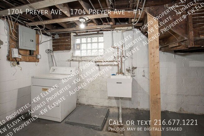 Building Photo - 1704 Preyer Ave