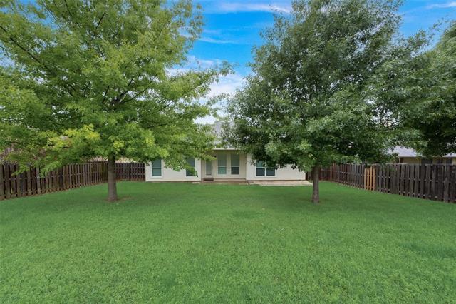 Building Photo - 2760 Beacon Hill Dr