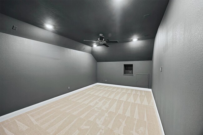 Building Photo - 11918 Sumitomo Ln