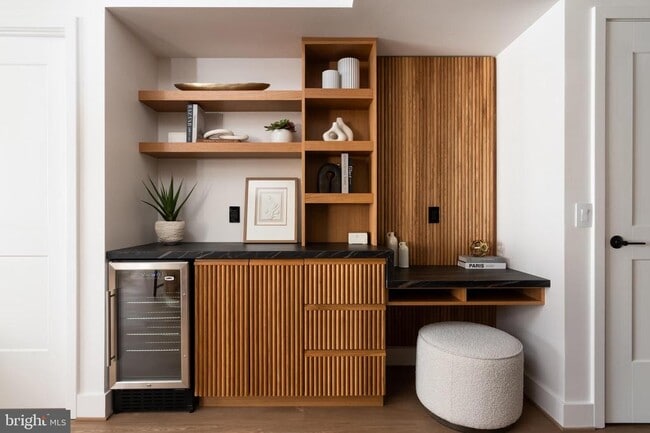 Building Photo - 1425 New York Ave NW