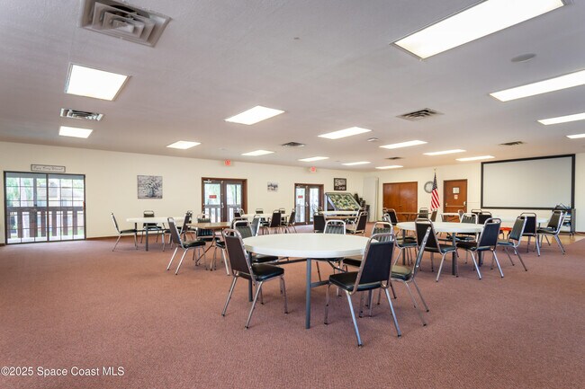 Building Photo - 9015 Manchester Ln