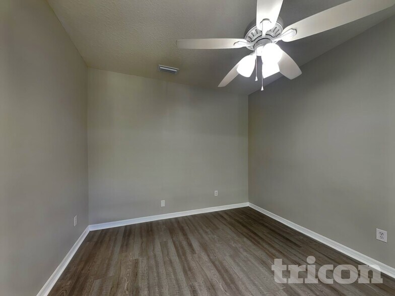 Building Photo - 18134 Antietam Ct