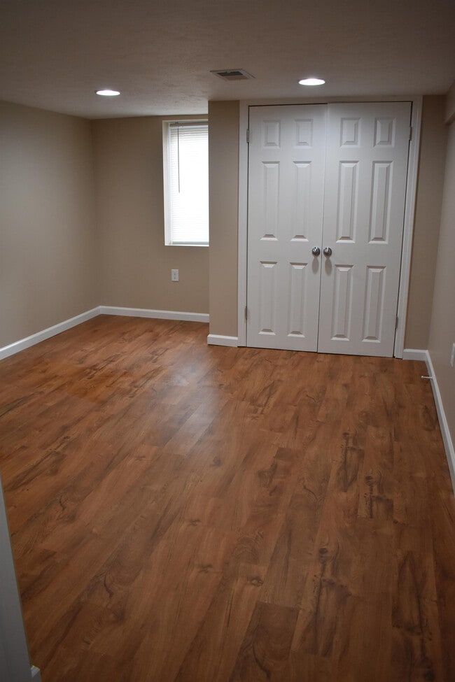 Building Photo - 5360 N 29th St