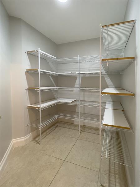 Building Photo - 4241 N Ocean Blvd