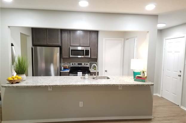 Building Photo - 2501 Longmire Dr