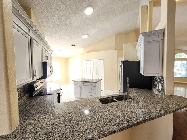 Building Photo - 12406 Beacontree Way