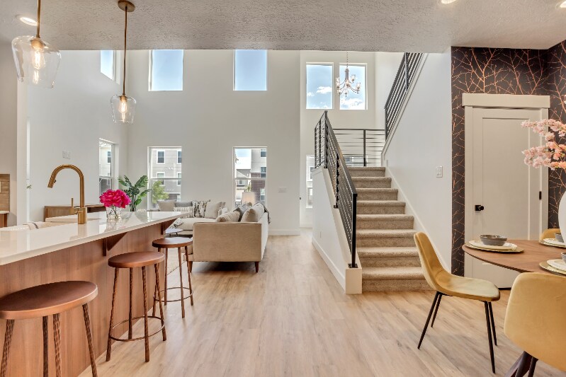 Building Photo - 3952 Hardman Way