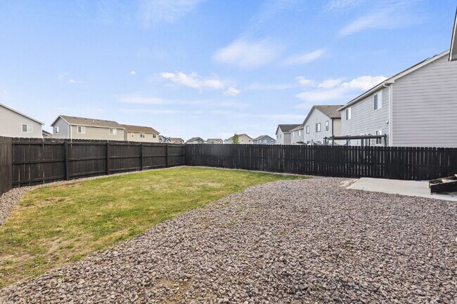 Building Photo - Newer home located in Larson Ranch Community, featuring main level owners suite.