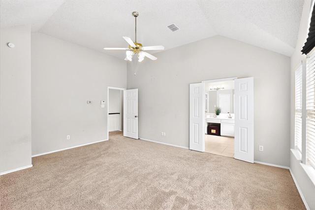 Building Photo - 2019 Westbury Ln
