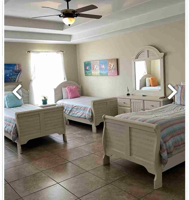 Building Photo - 126 Pike St