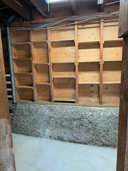 Building Photo - 1703 Funston Ave