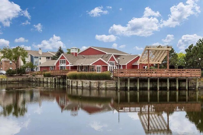 Building Photo - 4216 Chesapeake Dr
