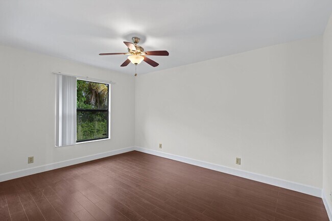 Building Photo - 3139 Millwood Terrace