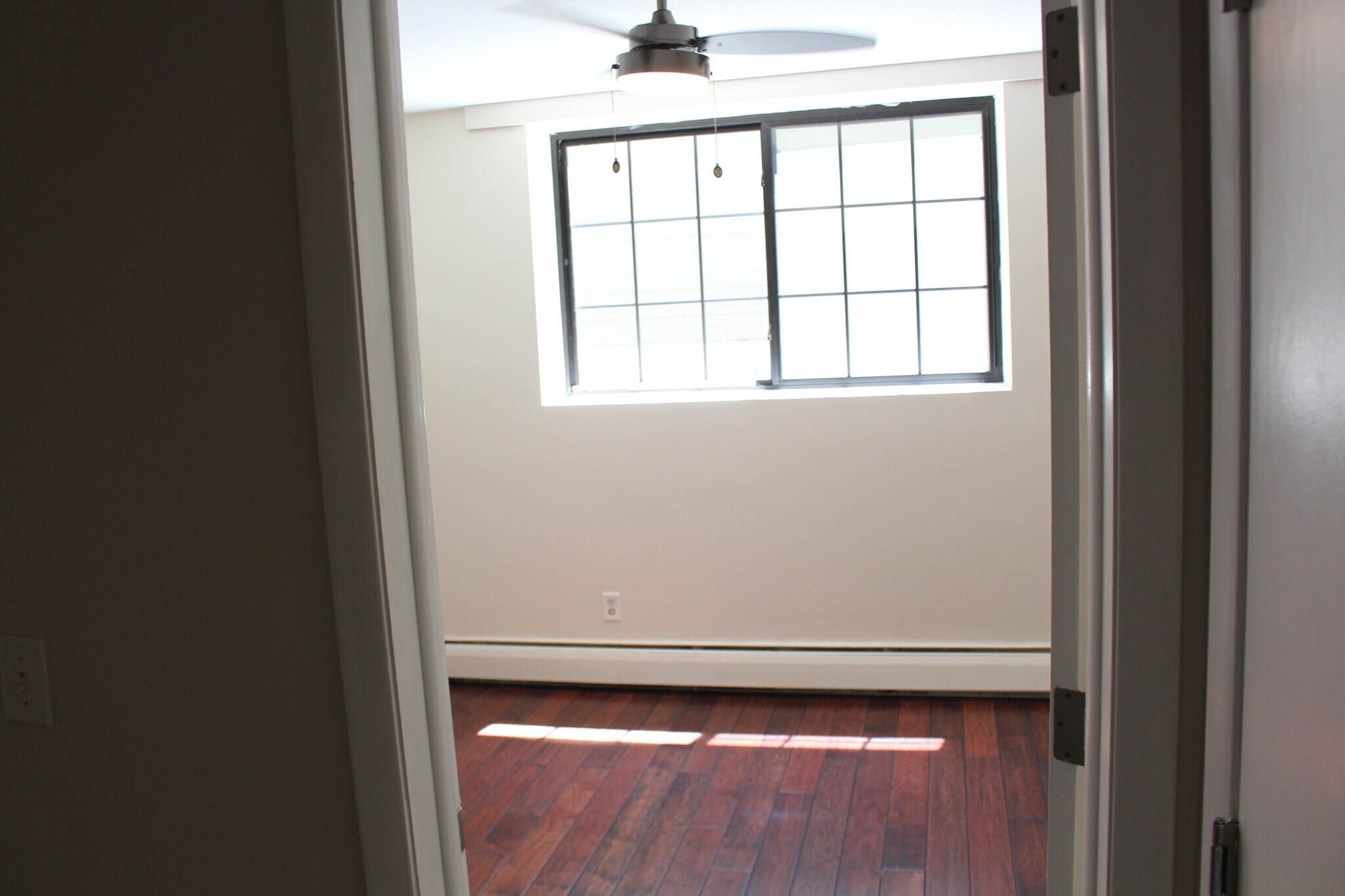 Building Photo - 3215 Pillsbury Ave S