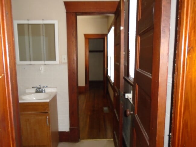 Building Photo - 2826 Angelique St