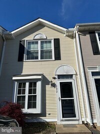 Building Photo - 202 Fieldstone Ln